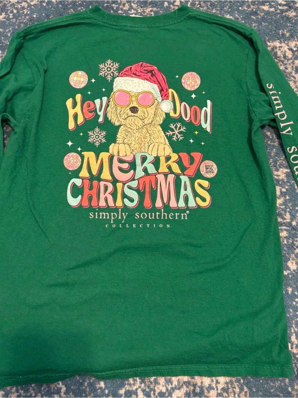 Girls’ Simply Southern Green Long-Sleeve 'Merry Christmas' Dog Graphic Tee